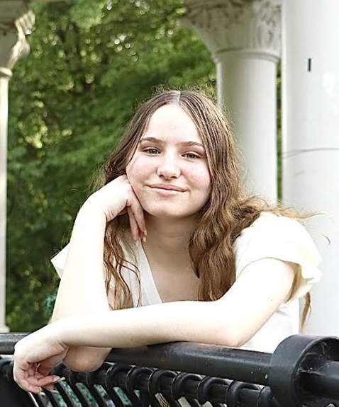 photo of Caroline Moore