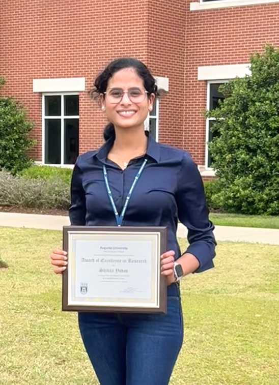 Shikah Yadav, PhD, a postdoctoral fellow in Dr. Masuko Ushio-Fukai’s lab, received 3rd place for Oral Presentation Award for Excellence in Research by a Postdoctoral Fellow for project “tba”.  