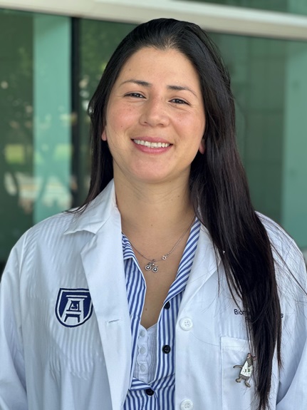 photo of Cynthia Martin-Jimenez, PhD