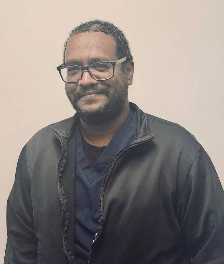 photo of Awad Mustafa, MD