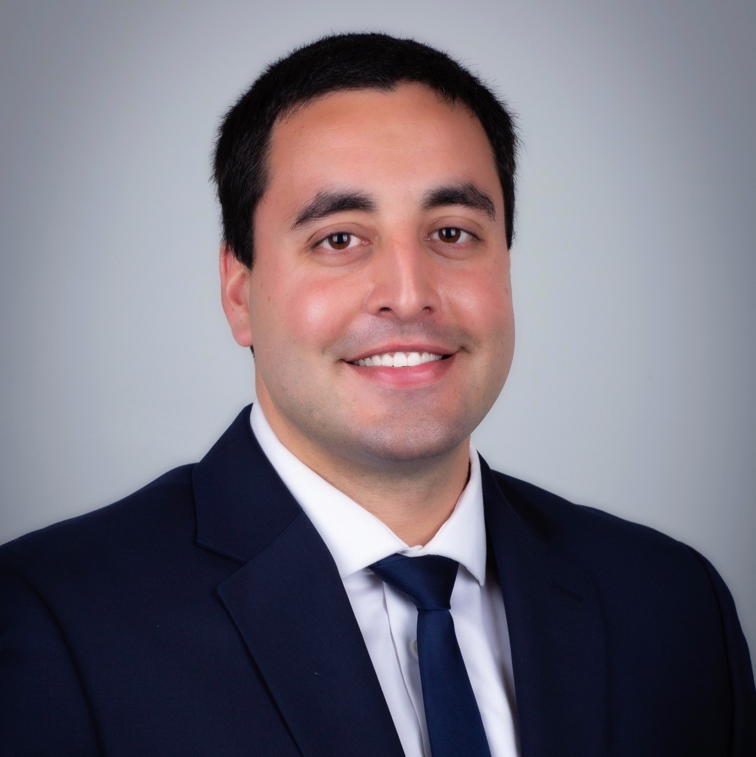 photo of Alex Loayza, MD*
