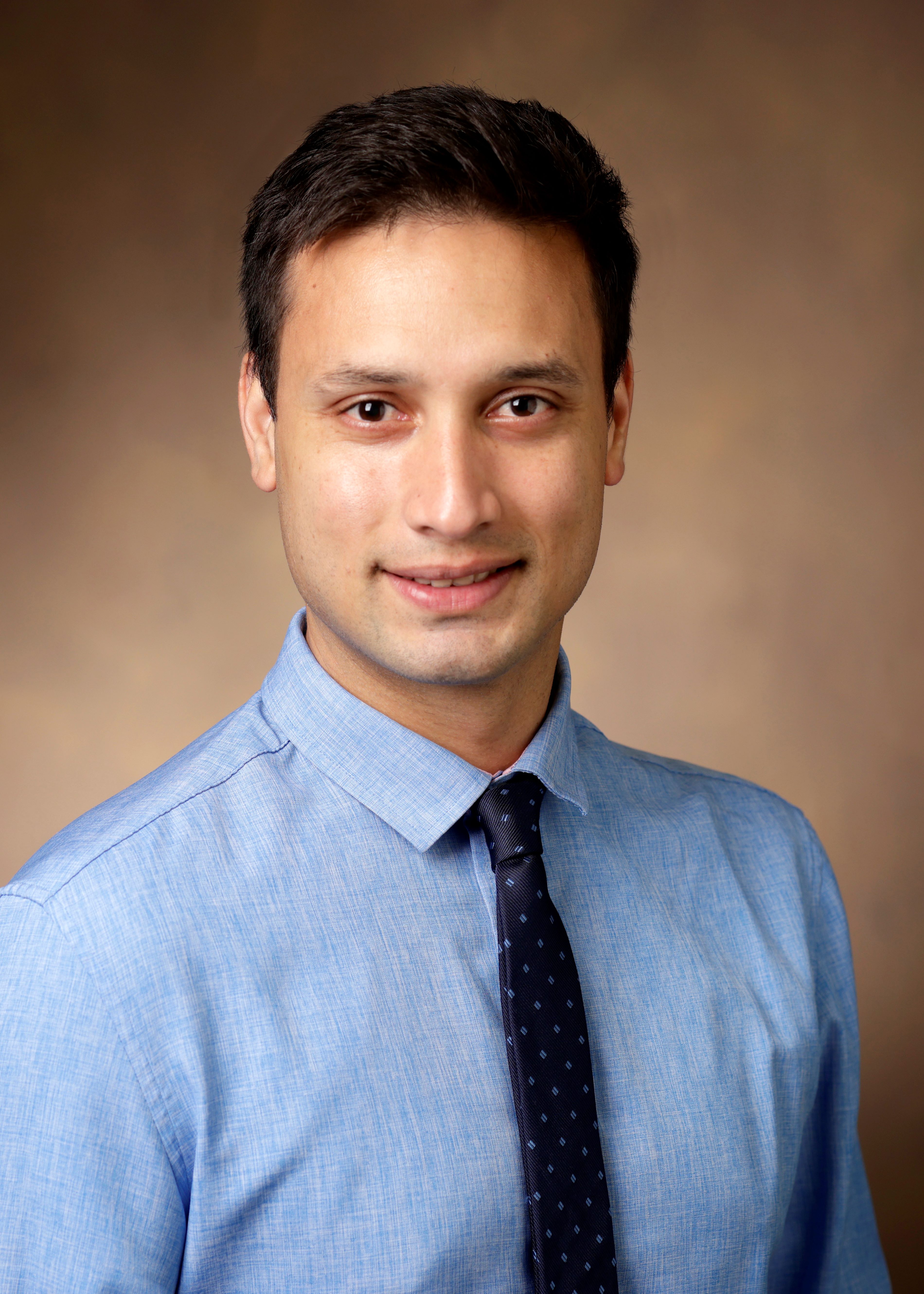 photo of Roshan D'Cruz, MD