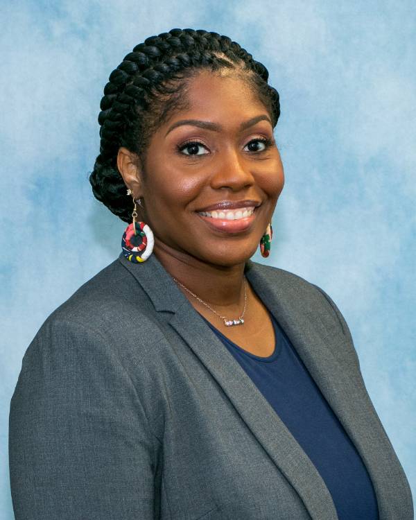 photo of Dr. Stacy Roberts